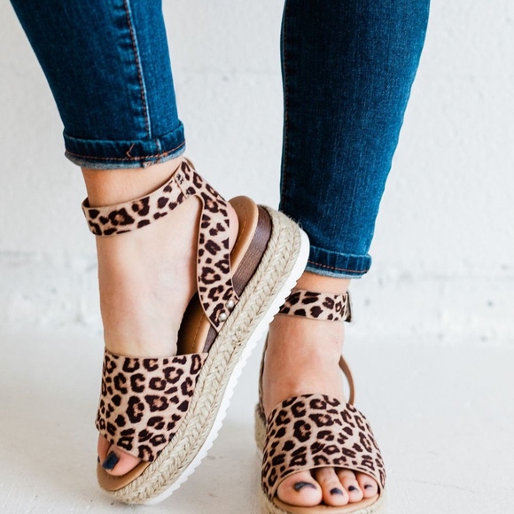 HELLO SPRING Comfy Wedges   - Picture 2 of 8